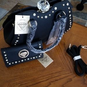 Traci Lynn Purset set leather